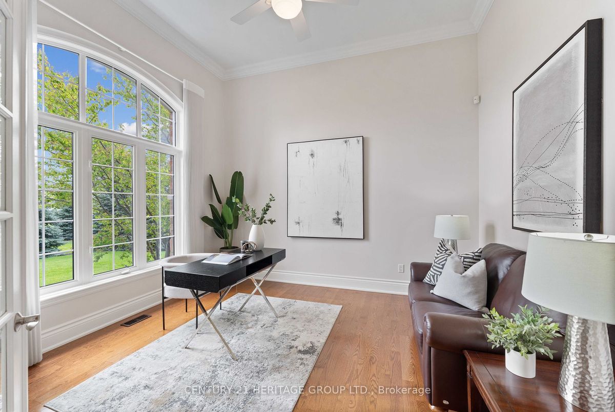 12 Kathryn Crt 12 Kathryn Crt Bradford West Gwillimbury