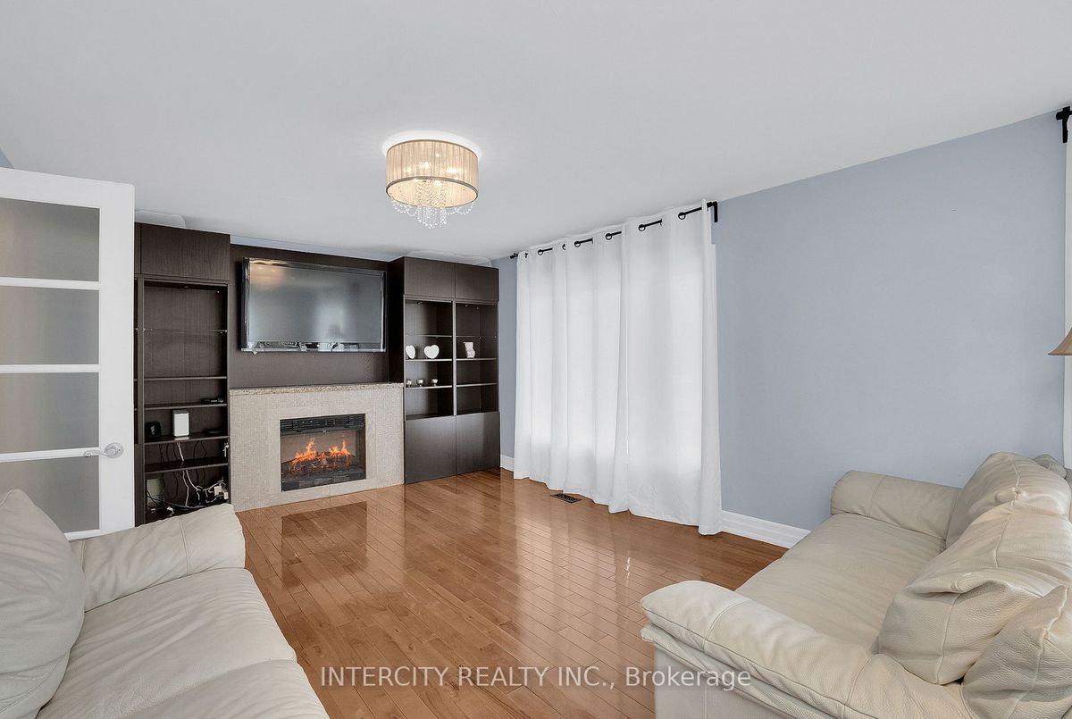 img-gallery