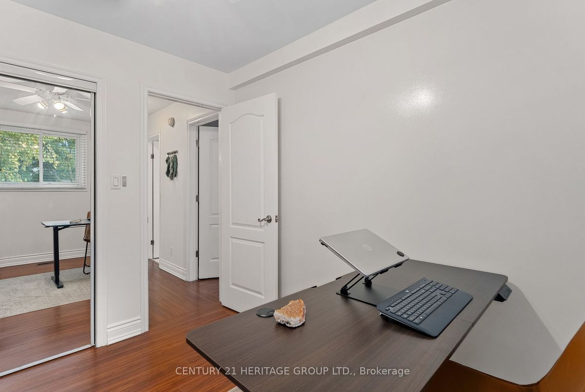 img-gallery