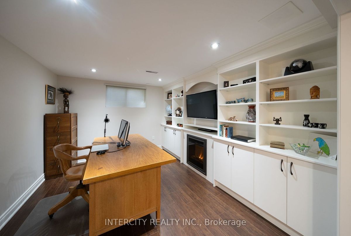 img-gallery