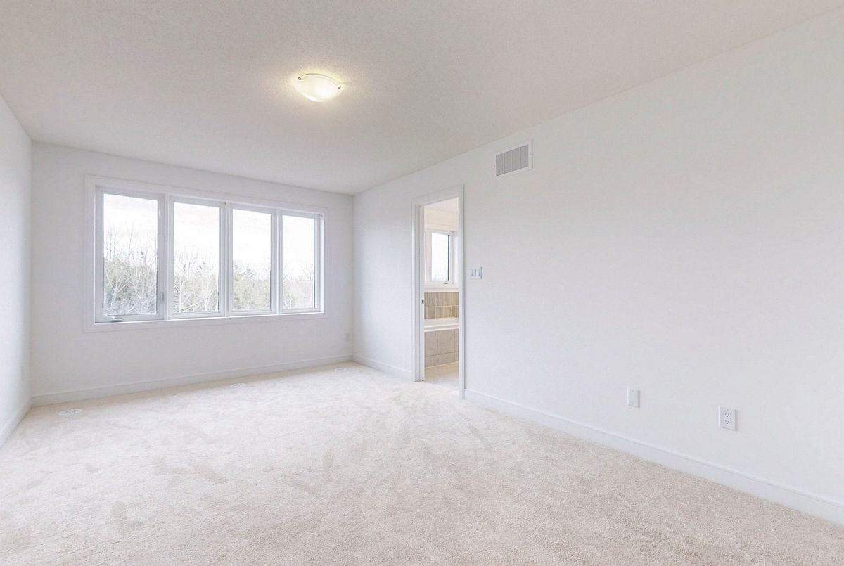 68 Blue Forest Crescent 68 Blue Forest Crescent Barrie