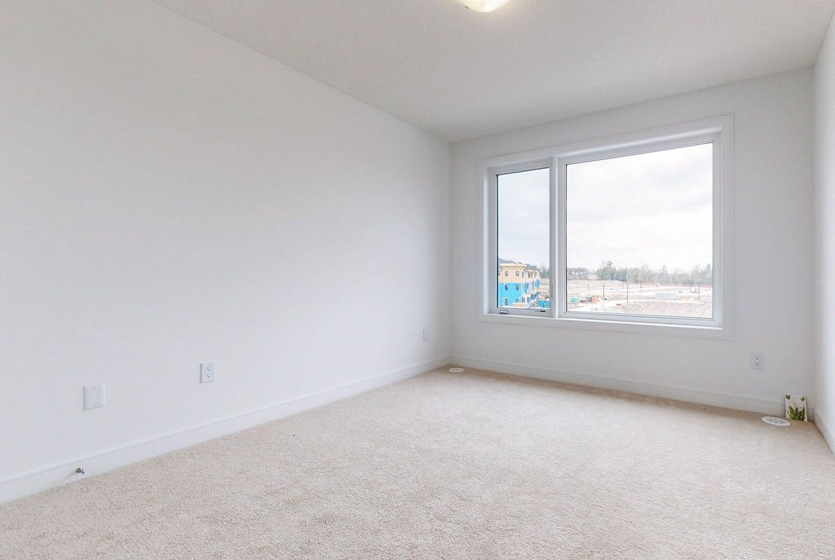 68 Blue Forest Crescent 68 Blue Forest Crescent Barrie