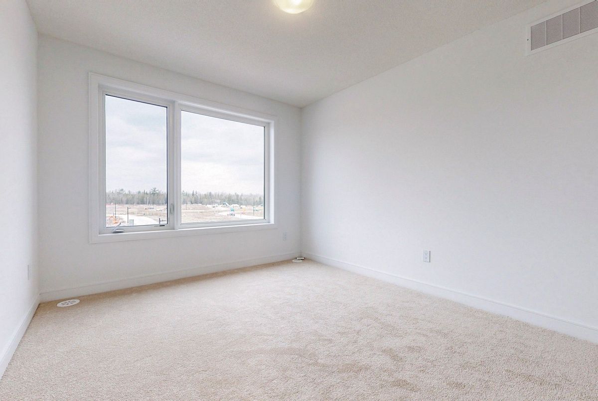 68 Blue Forest Crescent 68 Blue Forest Crescent Barrie