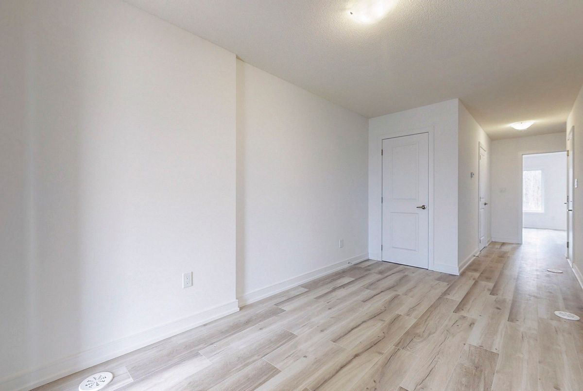 68 Blue Forest Crescent 68 Blue Forest Crescent Barrie