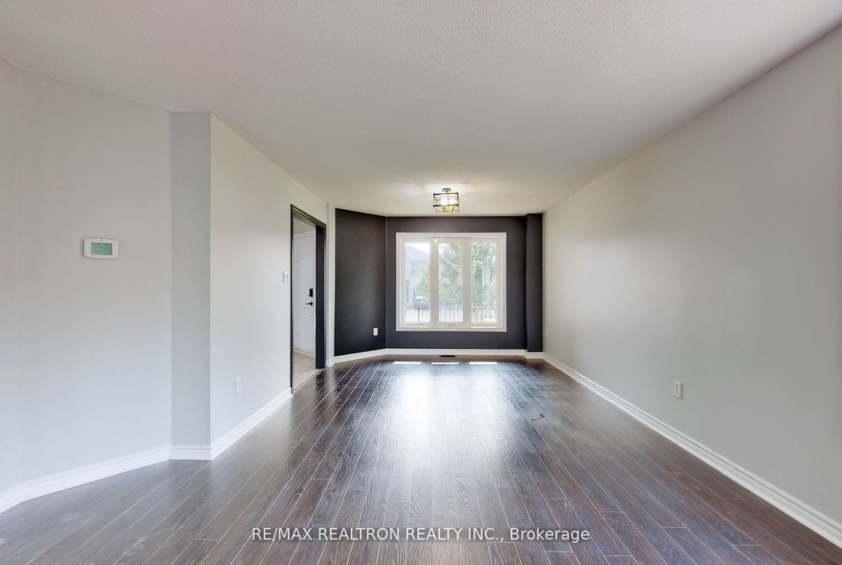 img-gallery