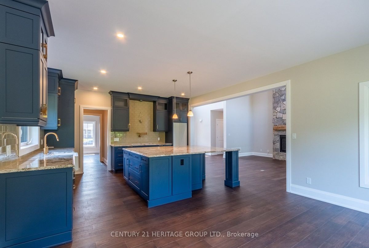 56 Georgian Grande Drive 56 Georgian Grande Drive Oro-Medonte