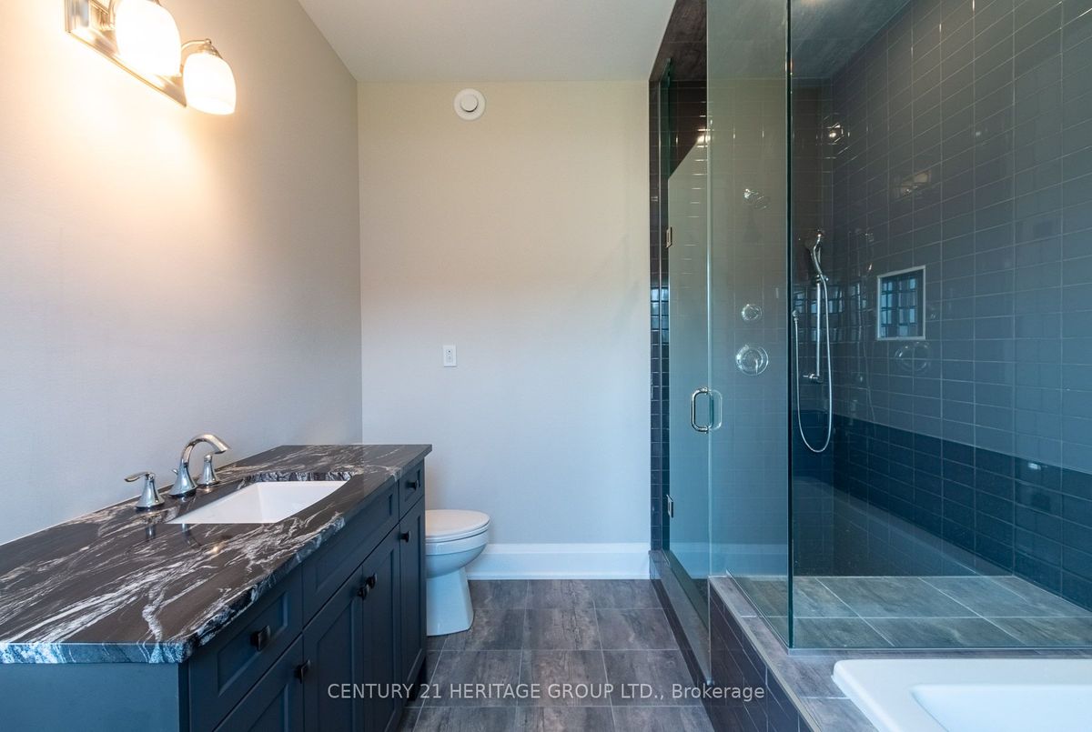 56 Georgian Grande Drive 56 Georgian Grande Drive Oro-Medonte