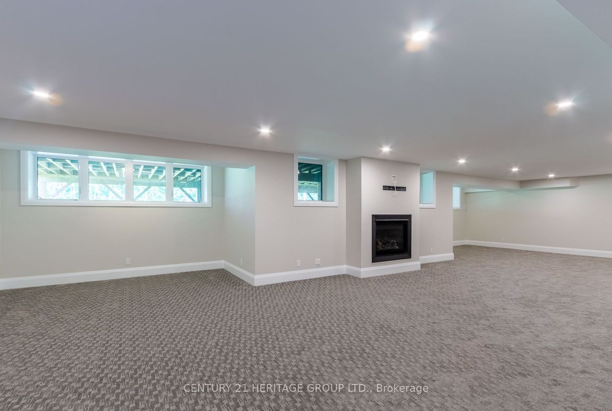 56 Georgian Grande Drive 56 Georgian Grande Drive Oro-Medonte