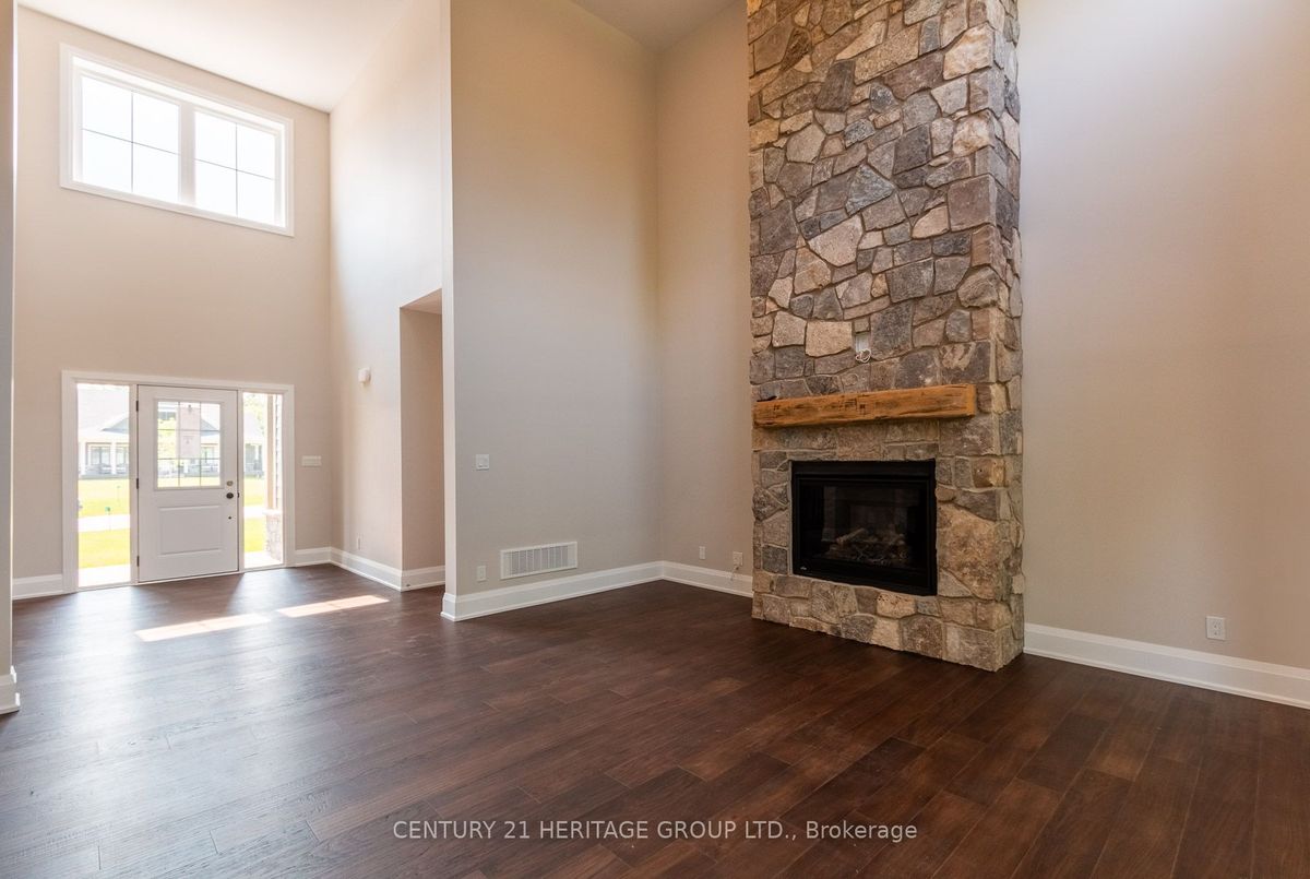 56 Georgian Grande Drive 56 Georgian Grande Drive Oro-Medonte