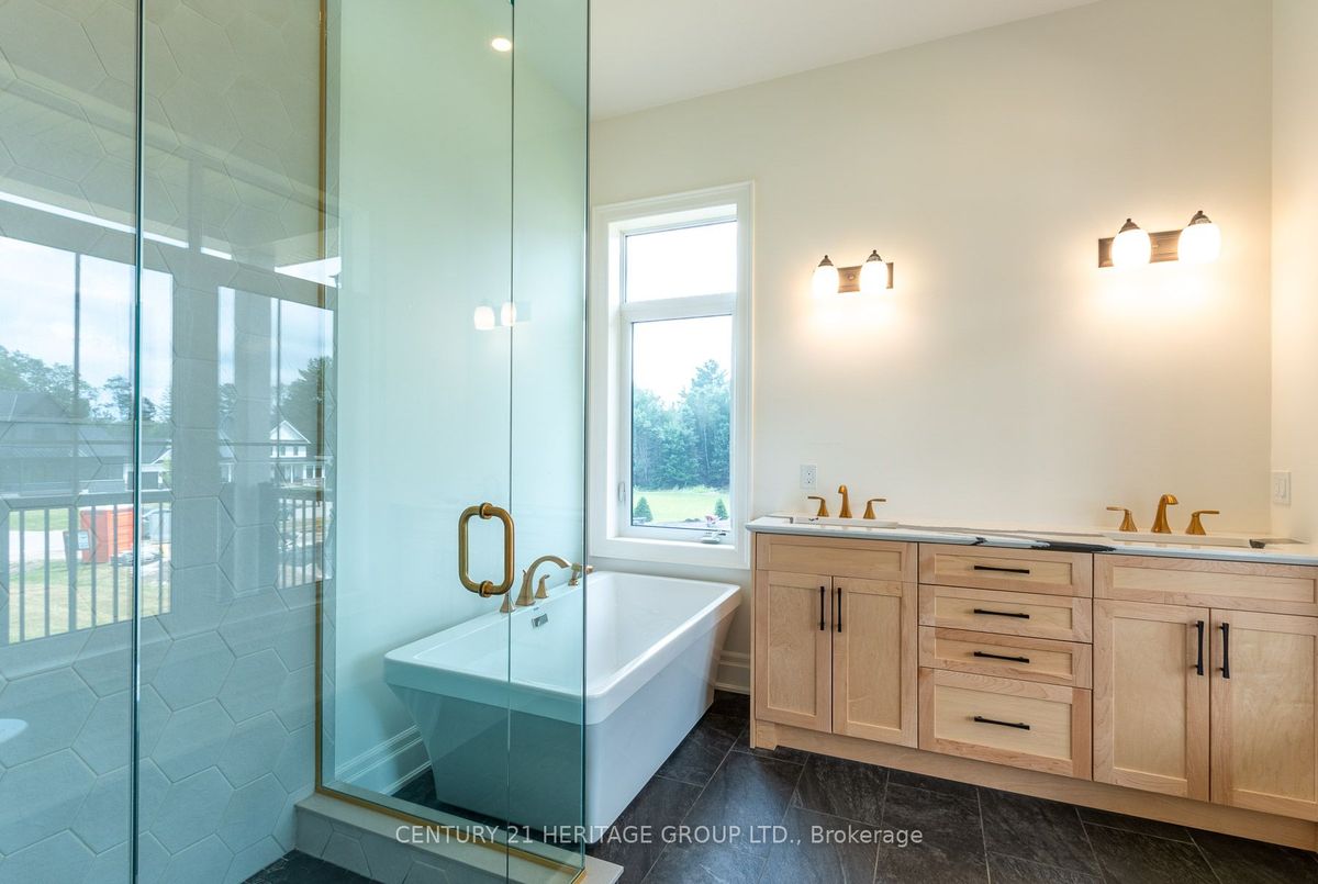 71 Georgian Grande Drive 71 Georgian Grande Drive Oro-Medonte