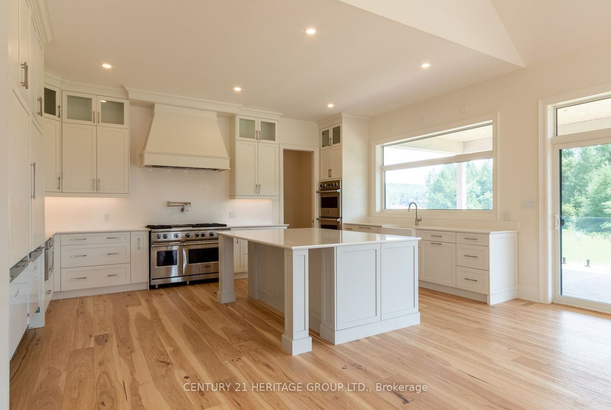 71 Georgian Grande Drive 71 Georgian Grande Drive Oro-Medonte