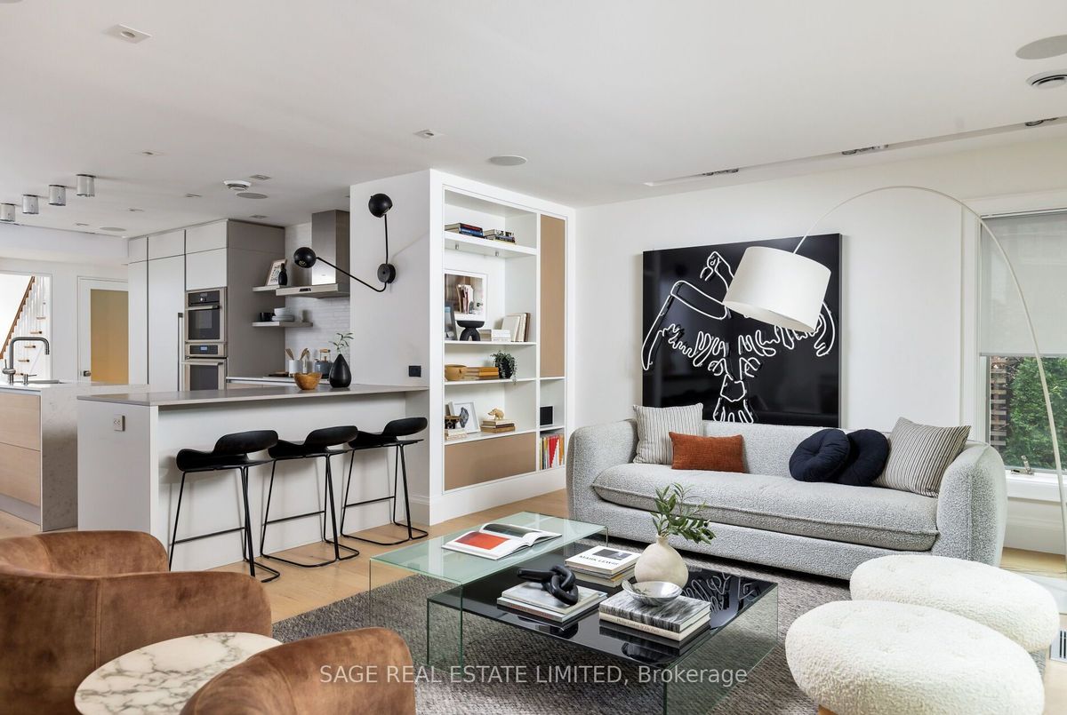 img-gallery