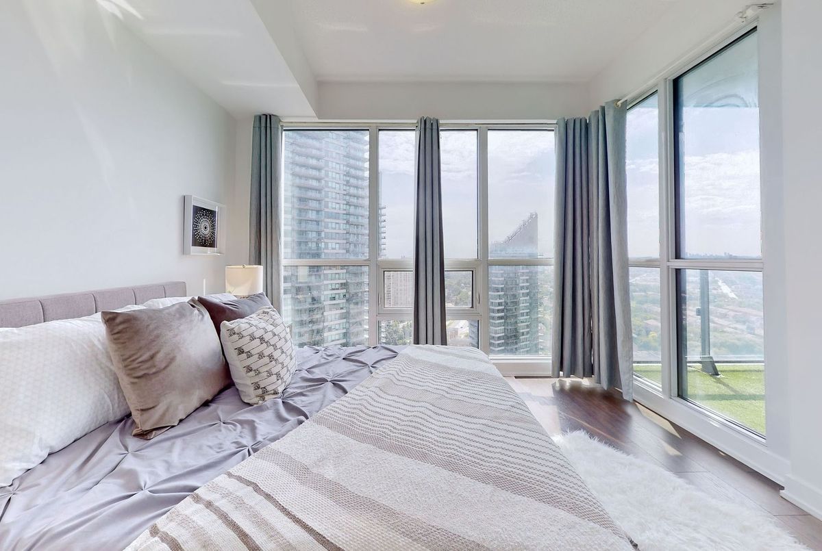 3206-2212 Lakeshore Boulevard W 3206-2212 Lakeshore Boulevard W Toronto W06