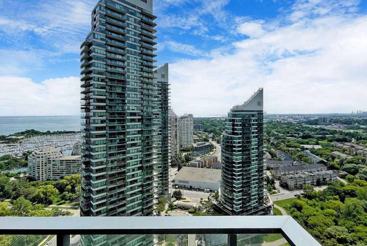 3206-2212 Lakeshore Boulevard W 3206-2212 Lakeshore Boulevard W Toronto W06