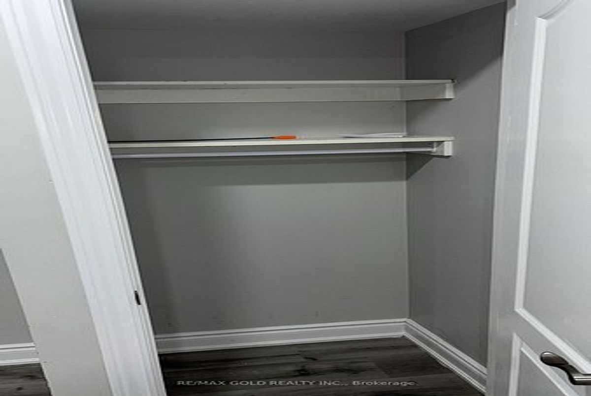 img-gallery