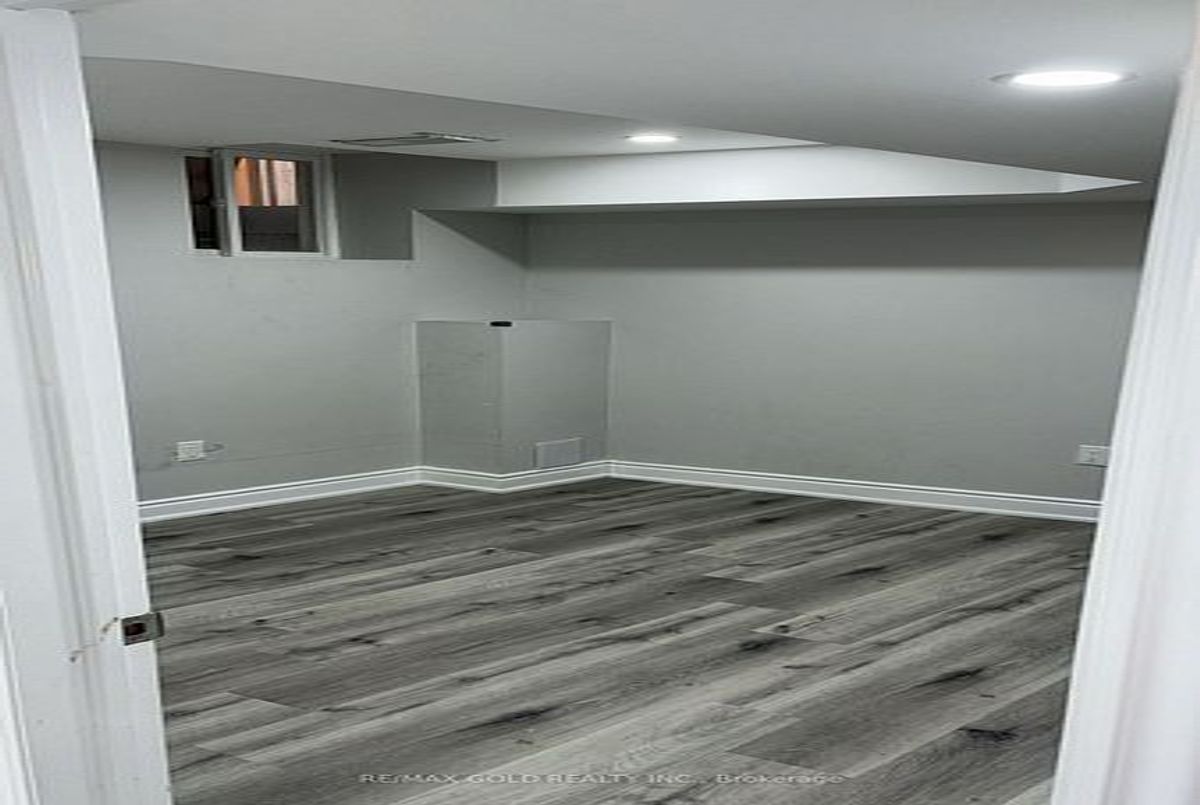 img-gallery