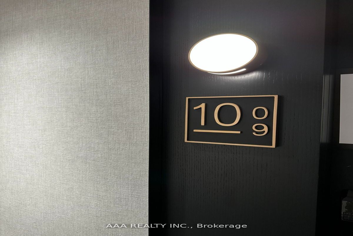 img-gallery