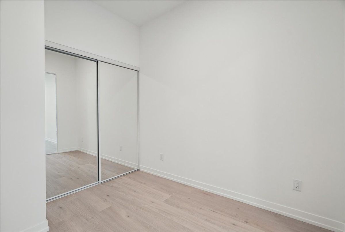 img-gallery