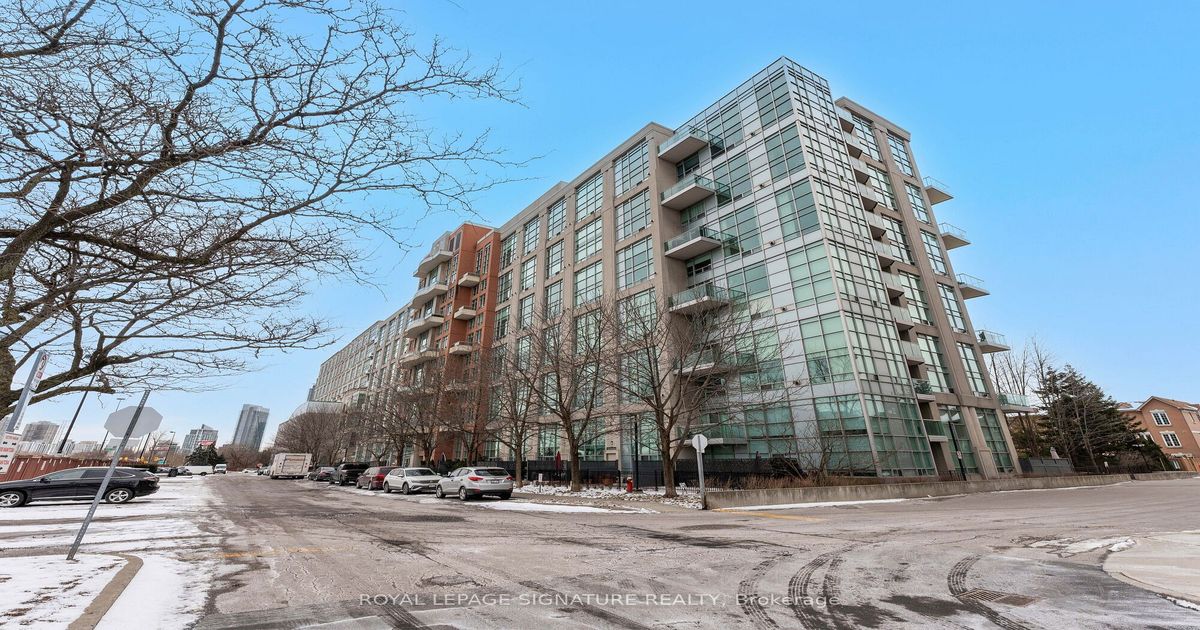 620-200 Manitoba Street Toronto W06