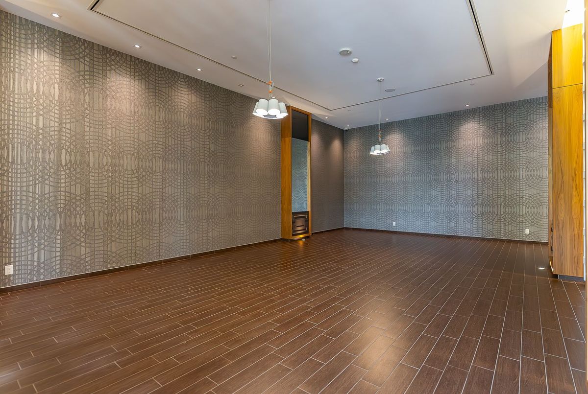 img-gallery
