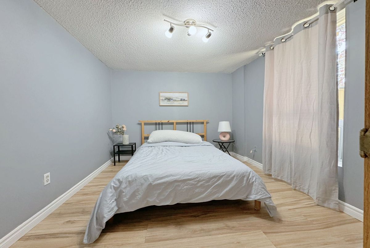 img-gallery