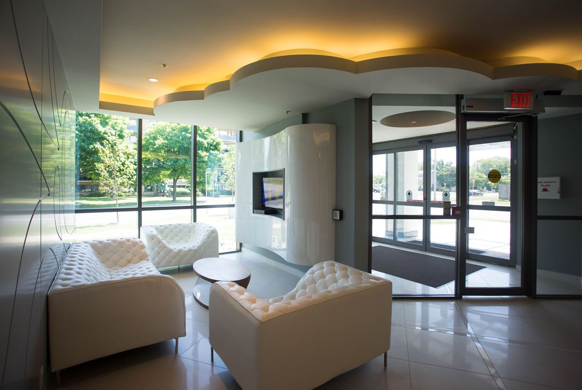 img-gallery
