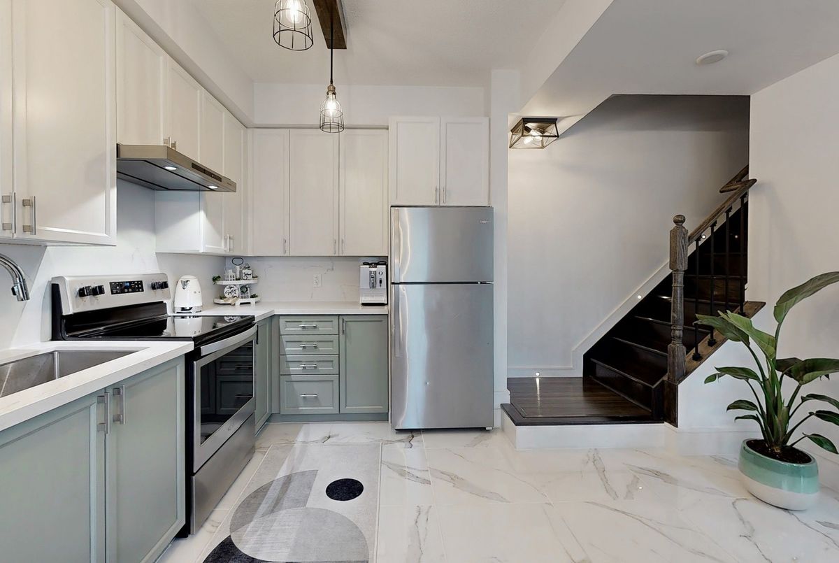 2-15 Forbes Avenue 2-15 Forbes Avenue Toronto W03