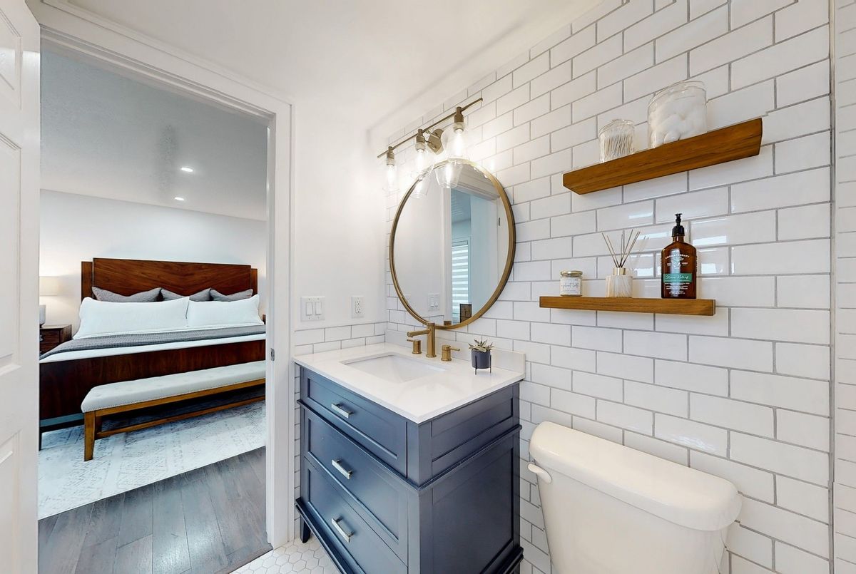 2-15 Forbes Avenue 2-15 Forbes Avenue Toronto W03