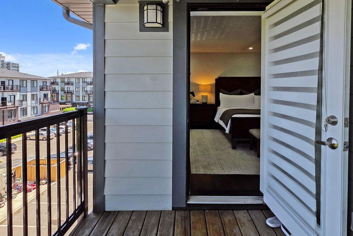 2-15 Forbes Avenue 2-15 Forbes Avenue Toronto W03