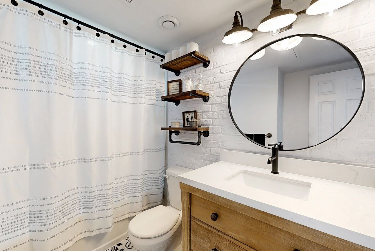 2-15 Forbes Avenue 2-15 Forbes Avenue Toronto W03