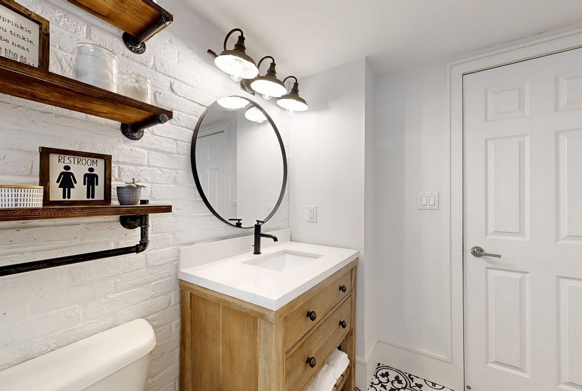 2-15 Forbes Avenue 2-15 Forbes Avenue Toronto W03