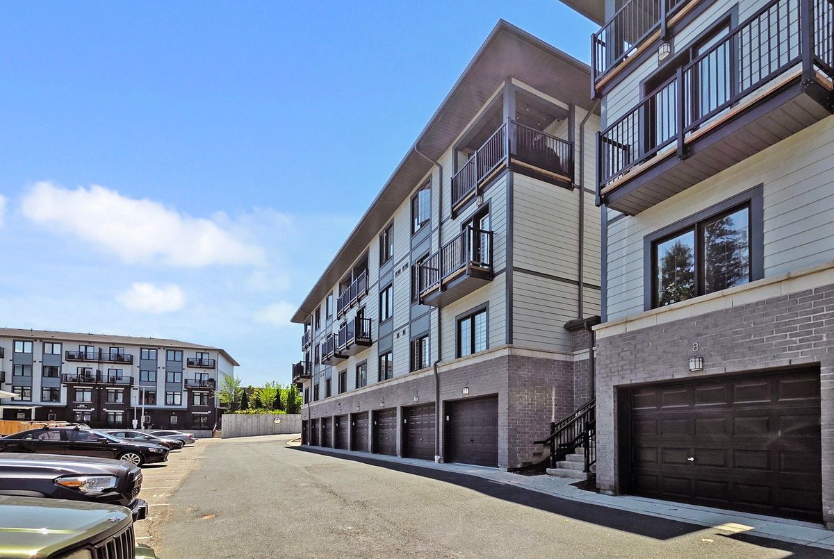 2-15 Forbes Avenue 2-15 Forbes Avenue Toronto W03