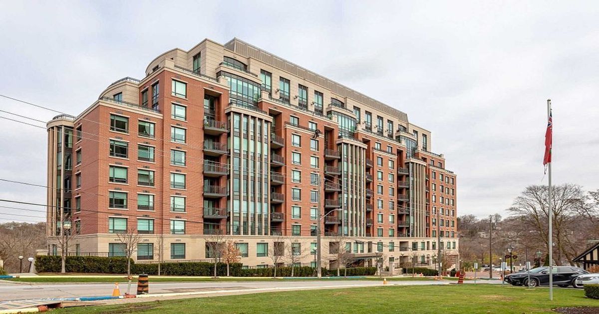 103-30 Old Mill Road Toronto W08