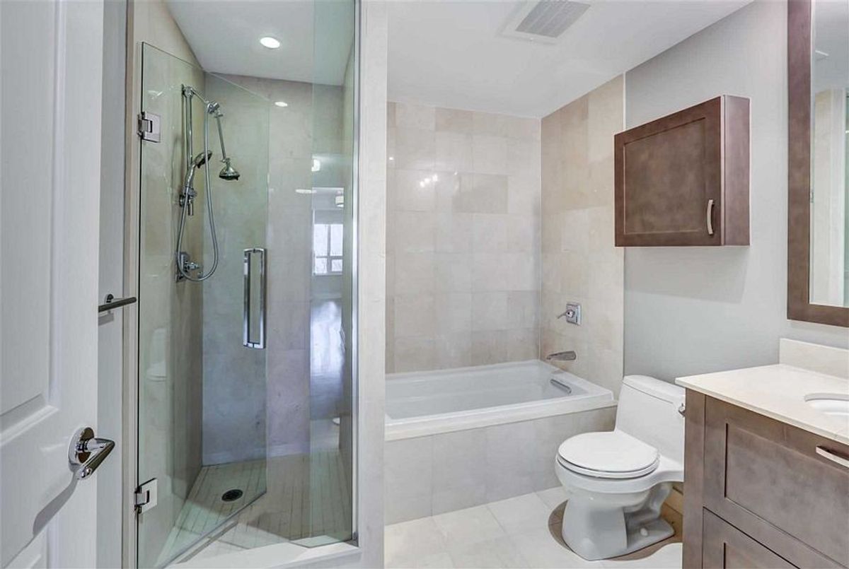 103-30 Old Mill Road 103-30 Old Mill Road Toronto W08