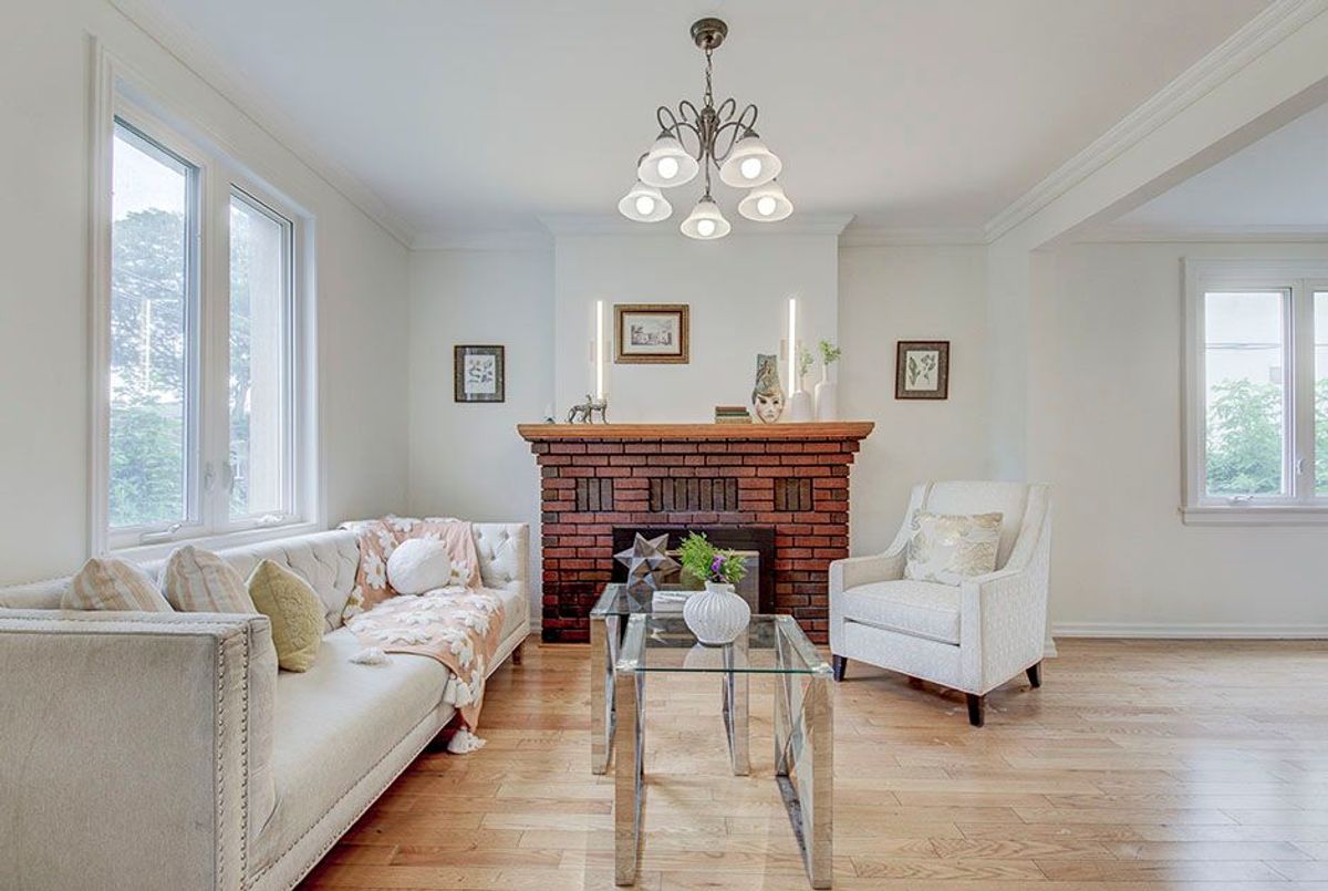 29 Roseland Drive 29 Roseland Drive Toronto W06