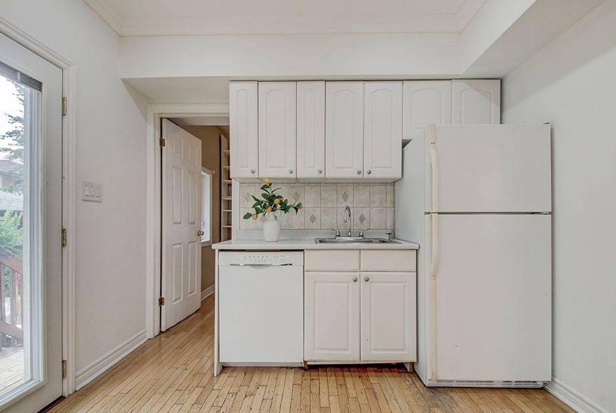 29 Roseland Drive 29 Roseland Drive Toronto W06