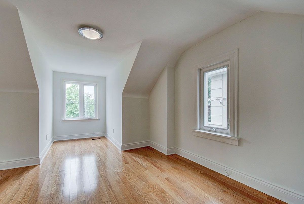 29 Roseland Drive 29 Roseland Drive Toronto W06