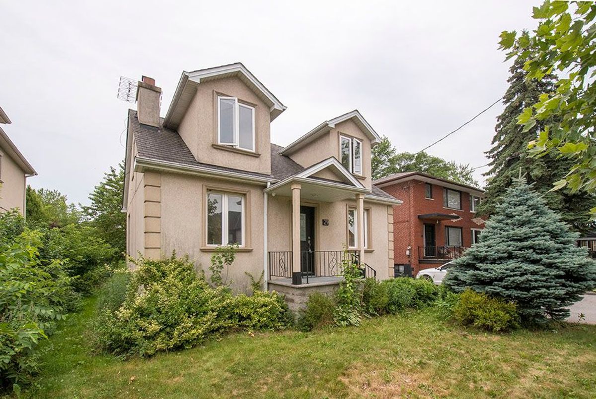 29 Roseland Drive 29 Roseland Drive Toronto W06