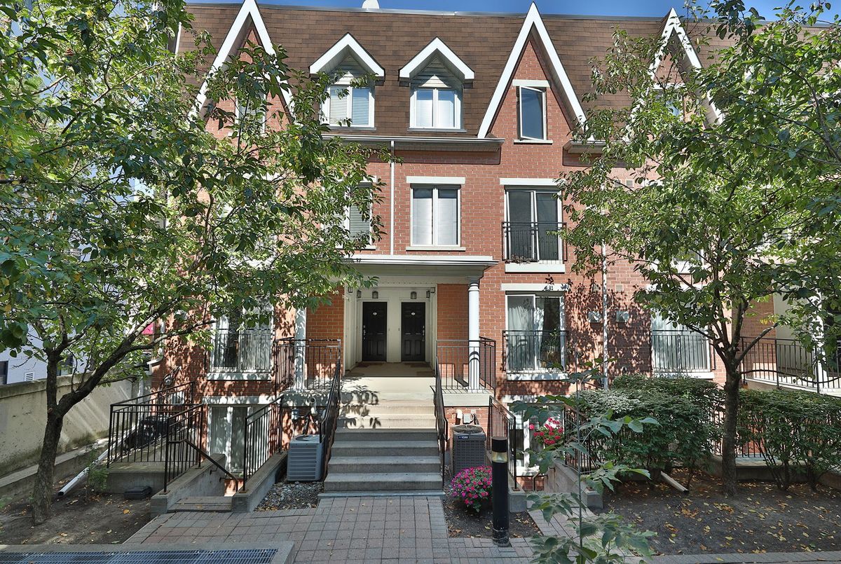 1005-18 Laidlaw Street 1005-18 Laidlaw Street Toronto W01