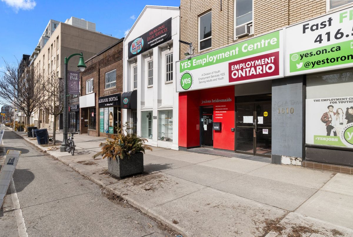 1610A Bloor Street W 1610A Bloor Street W Toronto W02
