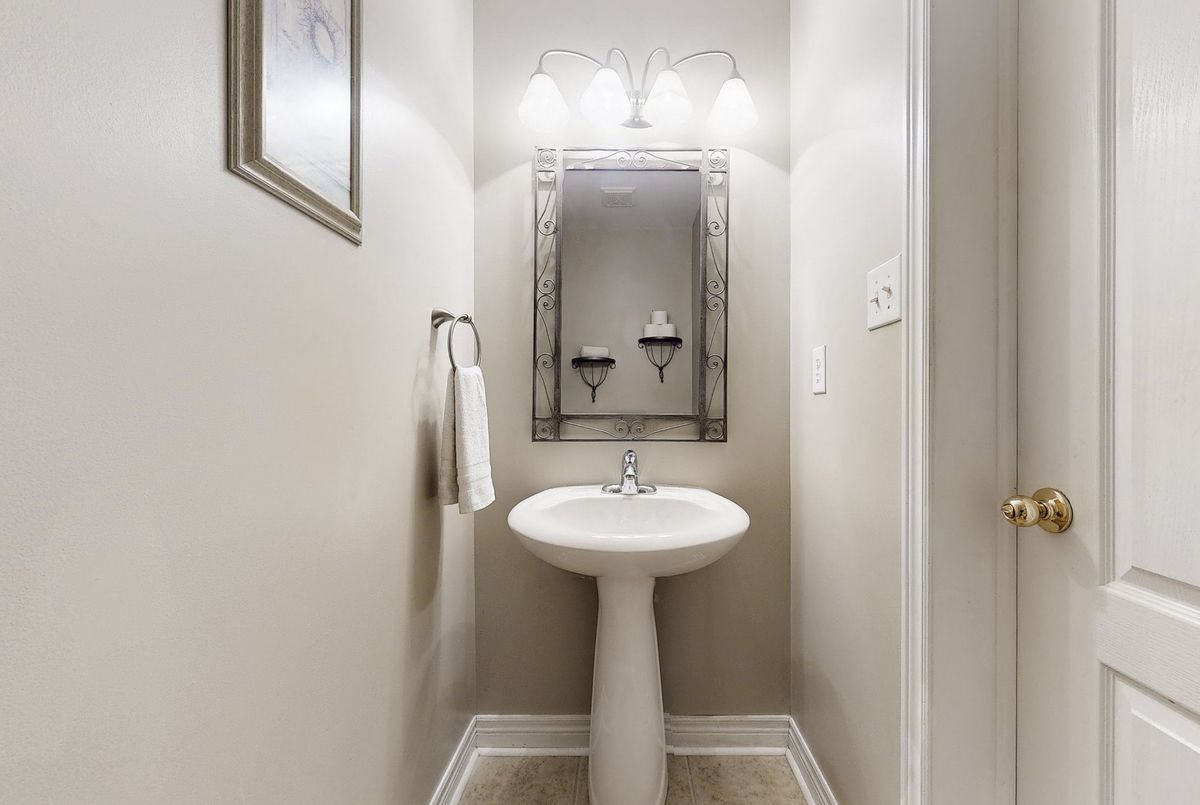 76 Cobblestone Court 76 Cobblestone Court Brampton