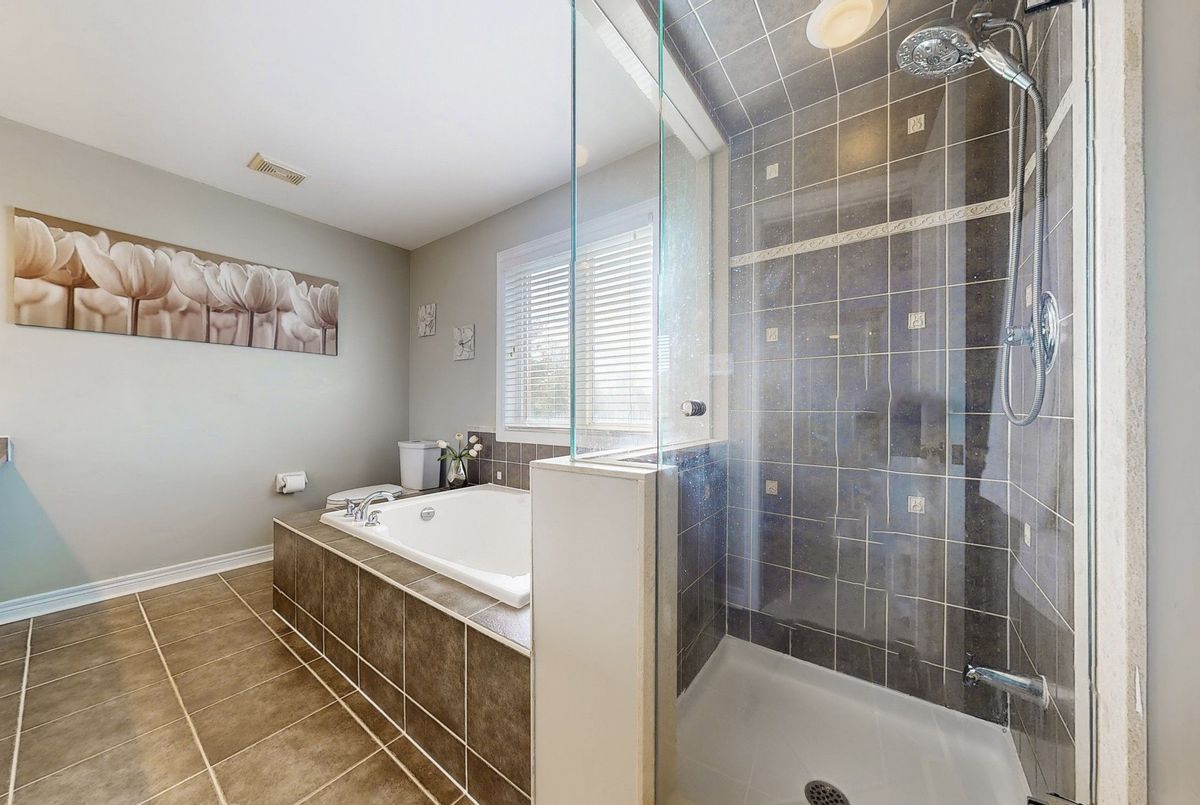 76 Cobblestone Court 76 Cobblestone Court Brampton