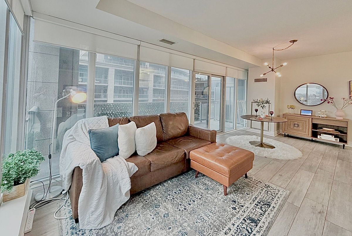 323-58 Marine Parade Drive 323-58 Marine Parade Drive Toronto W06