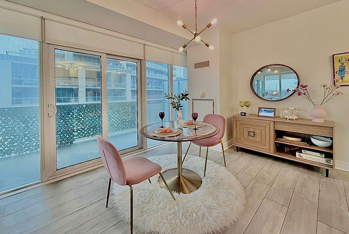 323-58 Marine Parade Drive 323-58 Marine Parade Drive Toronto W06