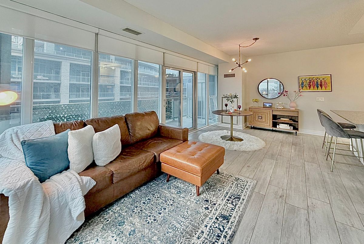 323-58 Marine Parade Drive 323-58 Marine Parade Drive Toronto W06