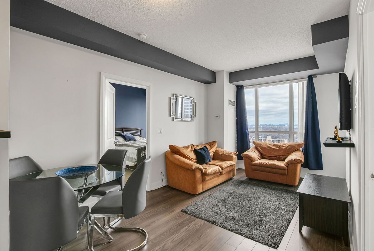 2625-2 Eva Road 2625-2 Eva Road Toronto W08