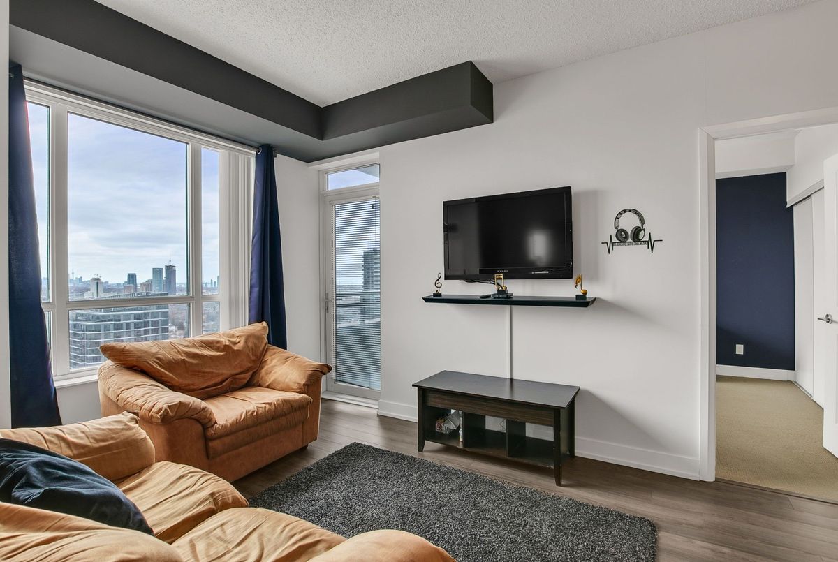 2625-2 Eva Road 2625-2 Eva Road Toronto W08