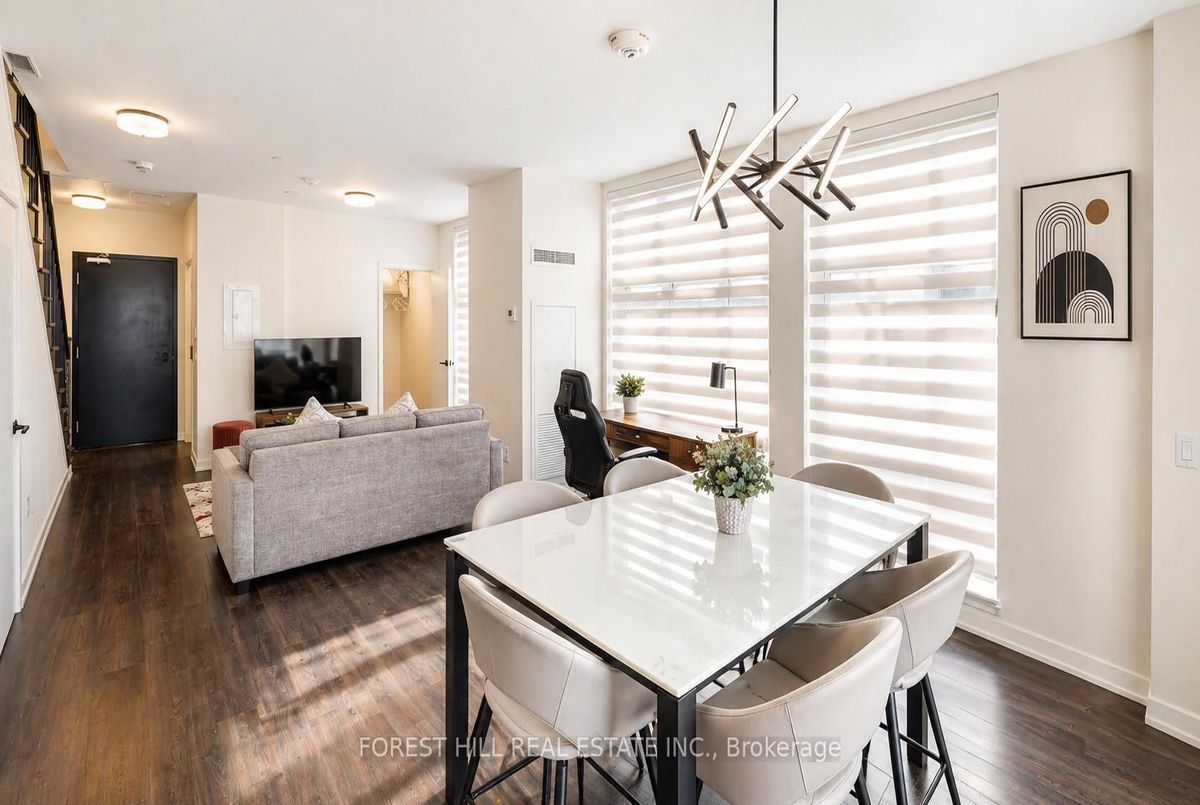 104-16 Symes Road 104-16 Symes Road Toronto W02