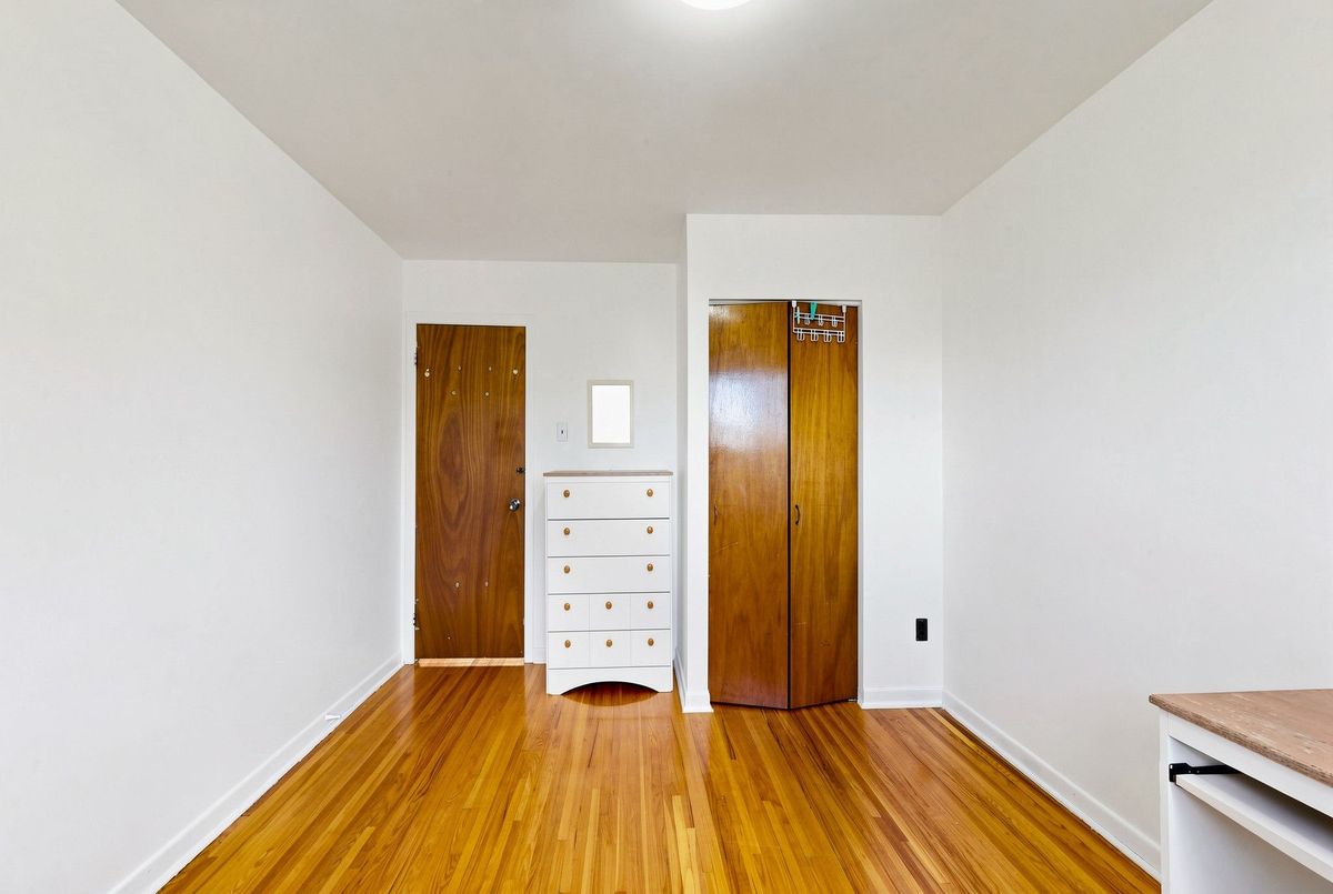 img-gallery