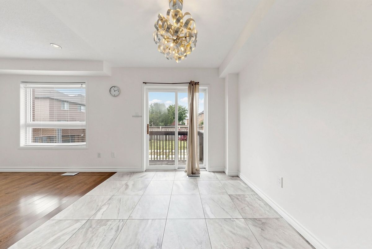 3077 Hawktail Crescent 3077 Hawktail Crescent Mississauga